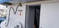 కాటమరాన్ అమ్మకానికి