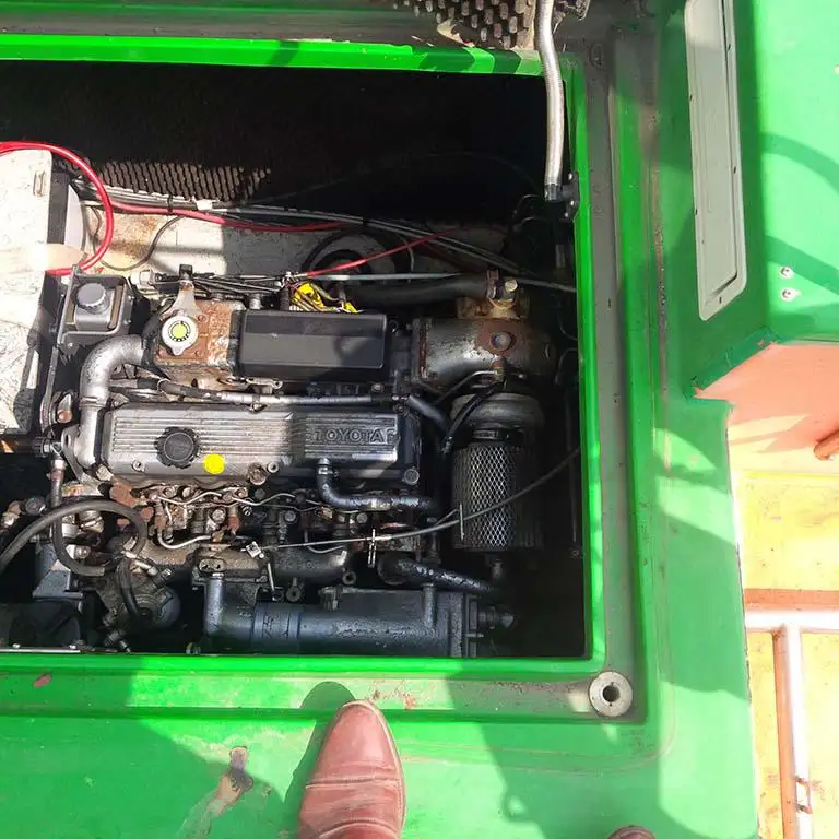 పైలట్ పడవ అమ్మకానికి