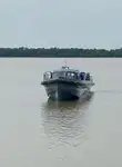 సిబ్బంది పడవ అమ్మకానికి