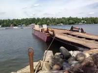 బార్జ్ అమ్మకానికి