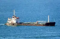 Oil/Chemical tanker అమ్మకానీకి వుంది