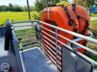కాటమరాన్ అమ్మకానికి