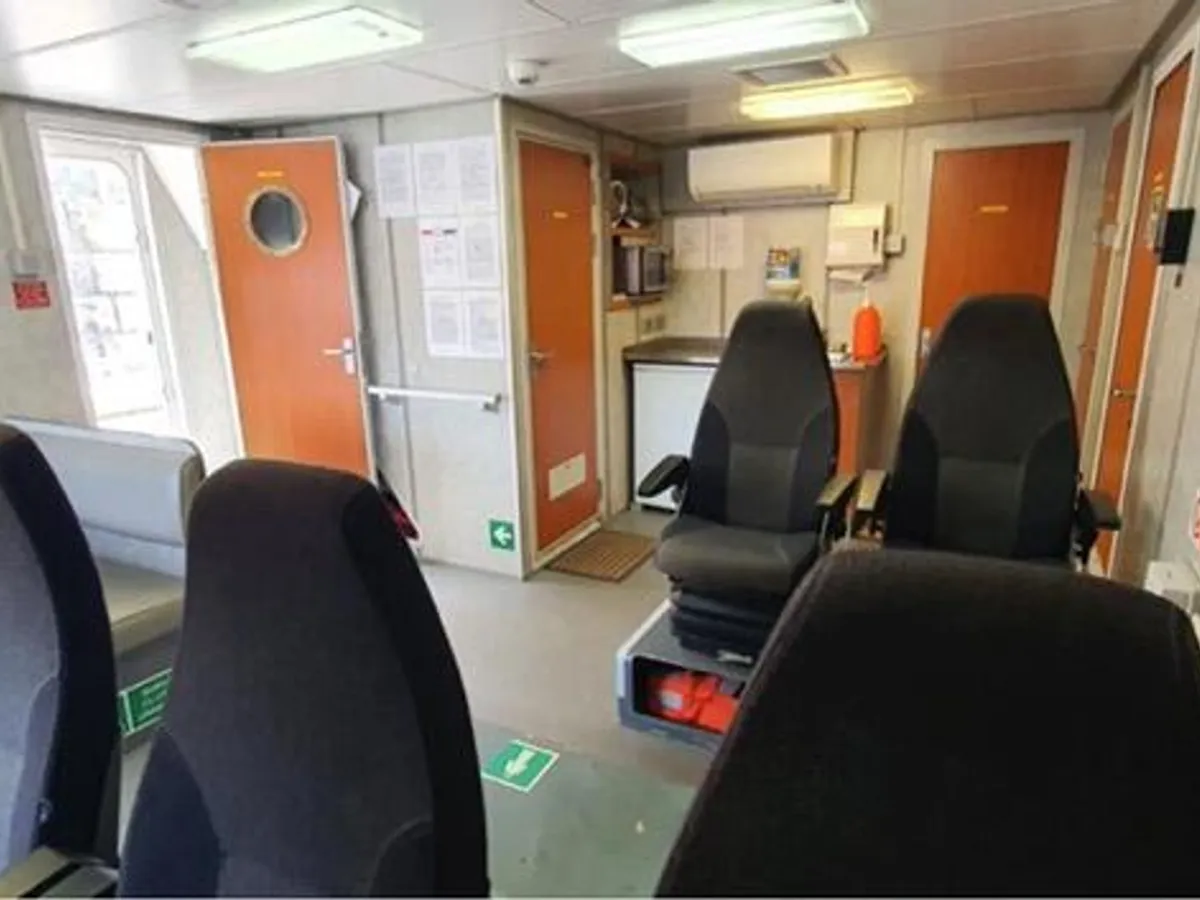 పని చేసే పడవలు అమ్మకానికి