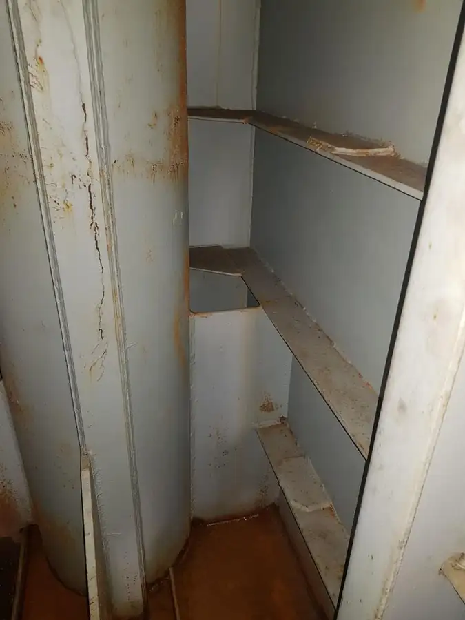 బార్జ్ అమ్మకానికి
