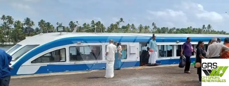 ఫెర్రీ ఓడ అమ్మకానికి