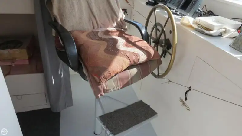 ట్రాలర్ అమ్మకానికి