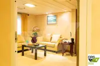 క్రూయిజ్ ఓడ అమ్మకానికి