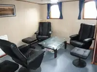 బార్జ్ అమ్మకానికి