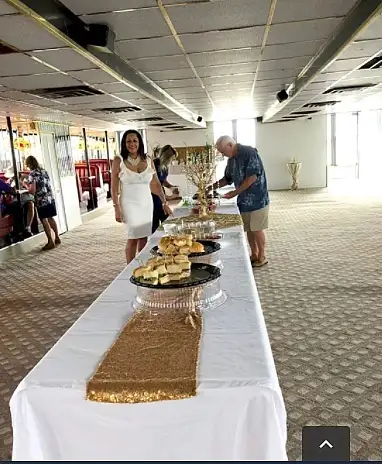 క్రూయిజ్ ఓడ అమ్మకానికి