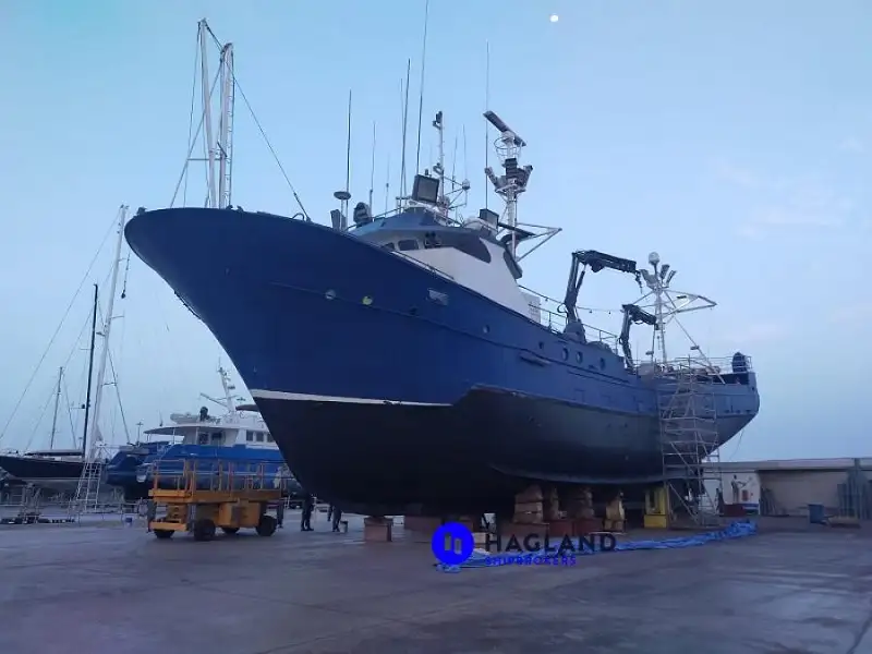 ట్యూనా లాంగ్లైనర్ అమ్మకానికి