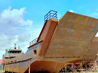 ల్యాండింగ్ క్రాఫ్ట్, ట్యాంక్ అమ్మకానికి