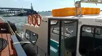 సిబ్బంది పడవ అమ్మకానికి