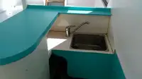 సిబ్బంది పడవ అమ్మకానికి