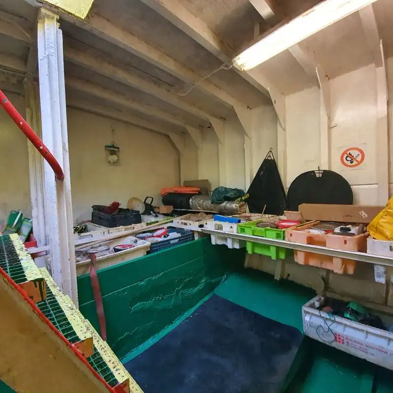 పహారా పడవ అమ్మకానికి