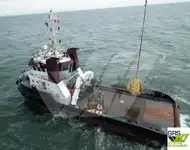 పని పడవలు అమ్మకానీకి వుంది