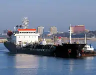 Oil/Chemical tanker అమ్మకానీకి వుంది