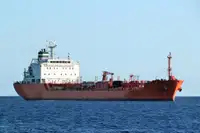 Oil/Chemical tanker అమ్మకానీకి వుంది