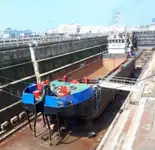 బార్జ్ అమ్మకానికి
