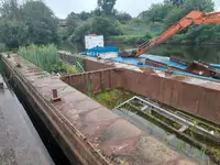 బార్జ్ అమ్మకానికి