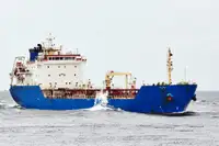 Oil/Chemical tanker అమ్మకానీకి వుంది