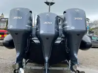 రిజిడ్ ఇన్ఫ్లేటబుల్ బోట్ అమ్మకానికి