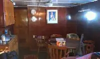 పరిశోధన నౌక అమ్మకానికి
