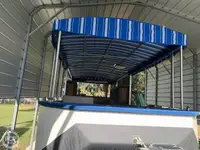 ప్రయాణీకుల నౌక అమ్మకానికి