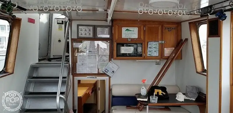ట్రాలర్ అమ్మకానికి