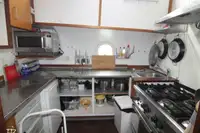 బార్జ్ అమ్మకానికి
