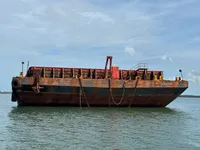 బార్జ్ అమ్మకానికి