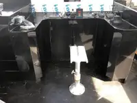 కాటమరాన్ అమ్మకానికి