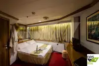 క్రూయిజ్ ఓడ అమ్మకానికి