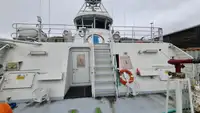 ప్రయాణీకుల నౌక అమ్మకానికి
