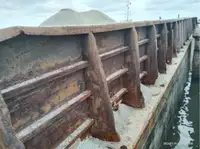బార్జ్ అమ్మకానికి