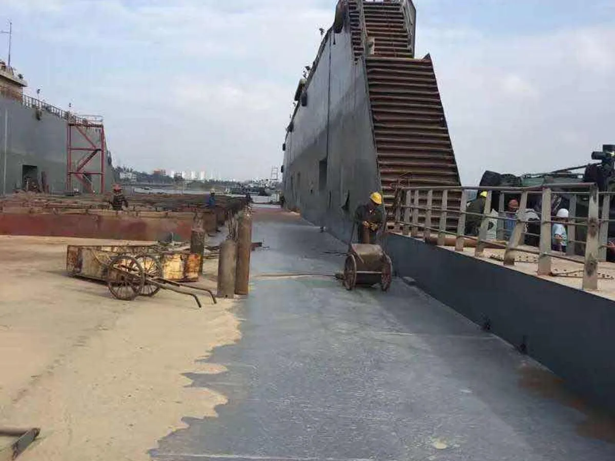 ఫ్లోటింగ్ డాక్ అమ్మకానికి