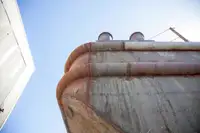 బార్జ్ అమ్మకానికి