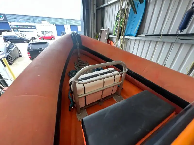 పని చేసే పడవలు అమ్మకానికి