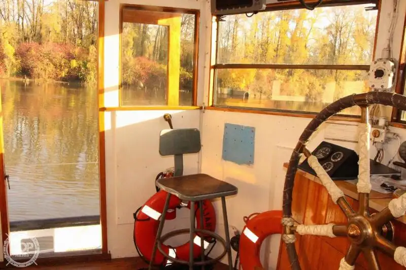 ఫెర్రీ ఓడ అమ్మకానికి