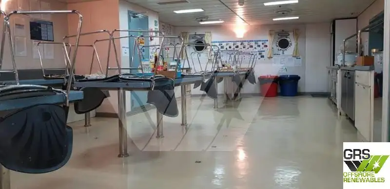 సరఫరా ఓడ అమ్మకానికి