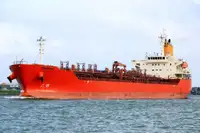 Oil/Chemical tanker అమ్మకానీకి వుంది