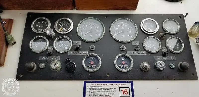 ట్రాలర్ అమ్మకానికి
