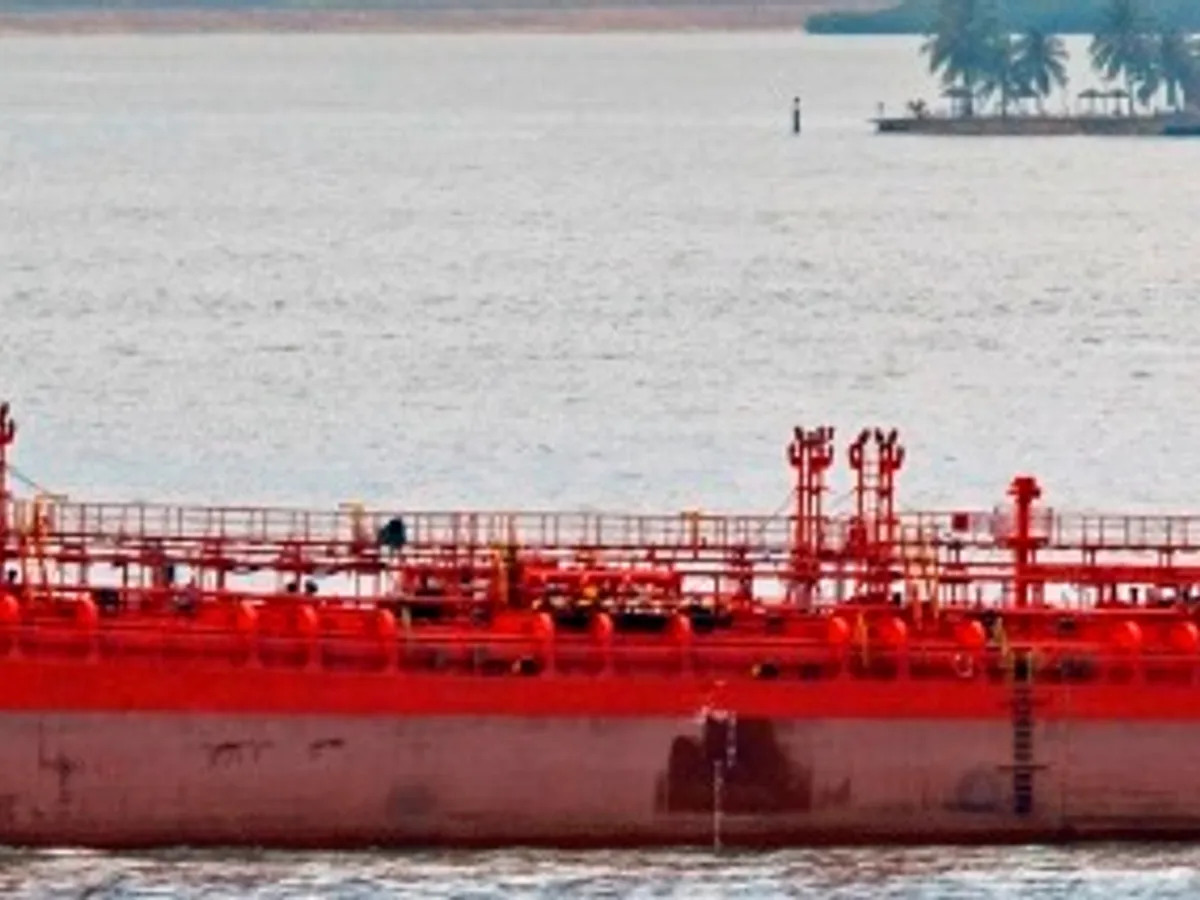 ఆయిల్/కెమికల్ ట్యాంకర్ అమ్మకానికి