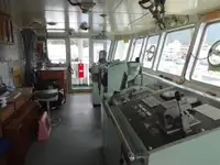 రో-రో షిప్ అమ్మకానికి