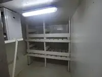 సరఫరా ఓడ అమ్మకానికి