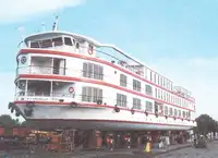 క్రూయిజ్ ఓడ అమ్మకానికి
