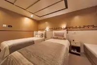 క్రూయిజ్ ఓడ అమ్మకానికి
