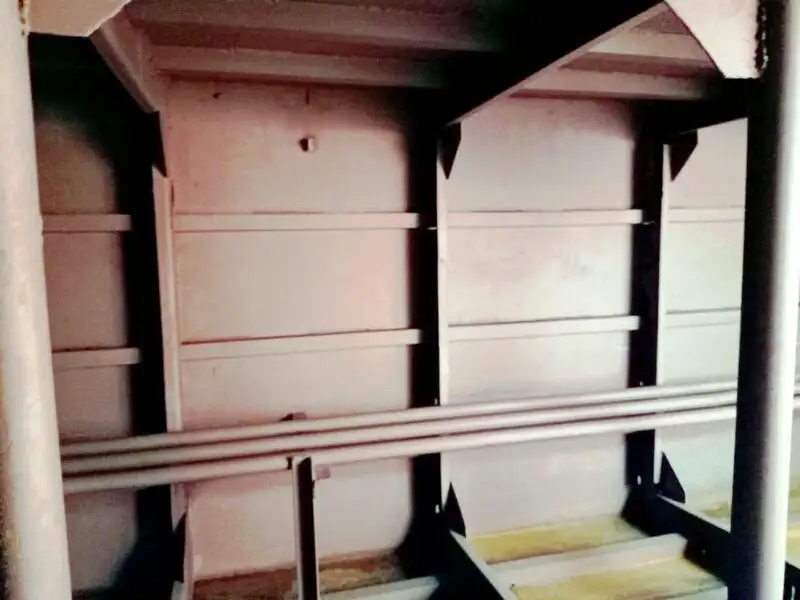 ల్యాండింగ్ క్రాఫ్ట్, ట్యాంక్ అమ్మకానికి