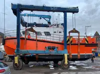 Wind farm service vessel అమ్మకానీకి వుంది