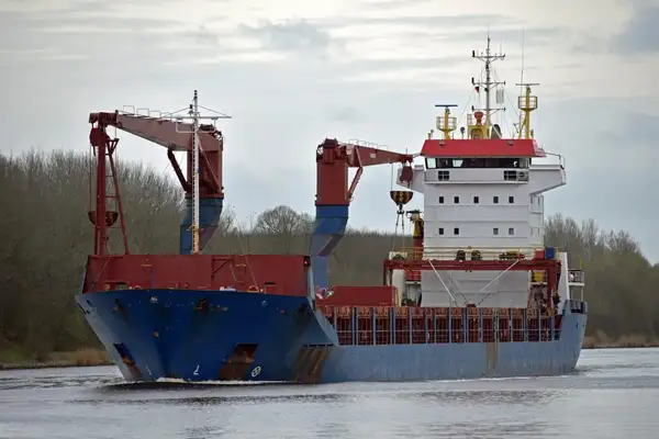 Bulk carrier for sale