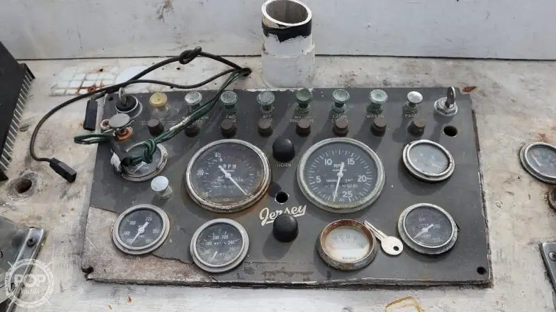 పహారా పడవ అమ్మకానికి